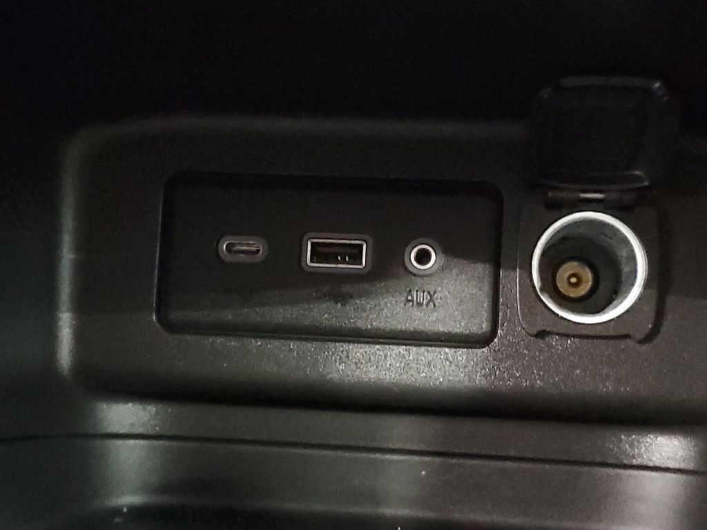 2023 Chevrolet Equinox LT - Photo 23