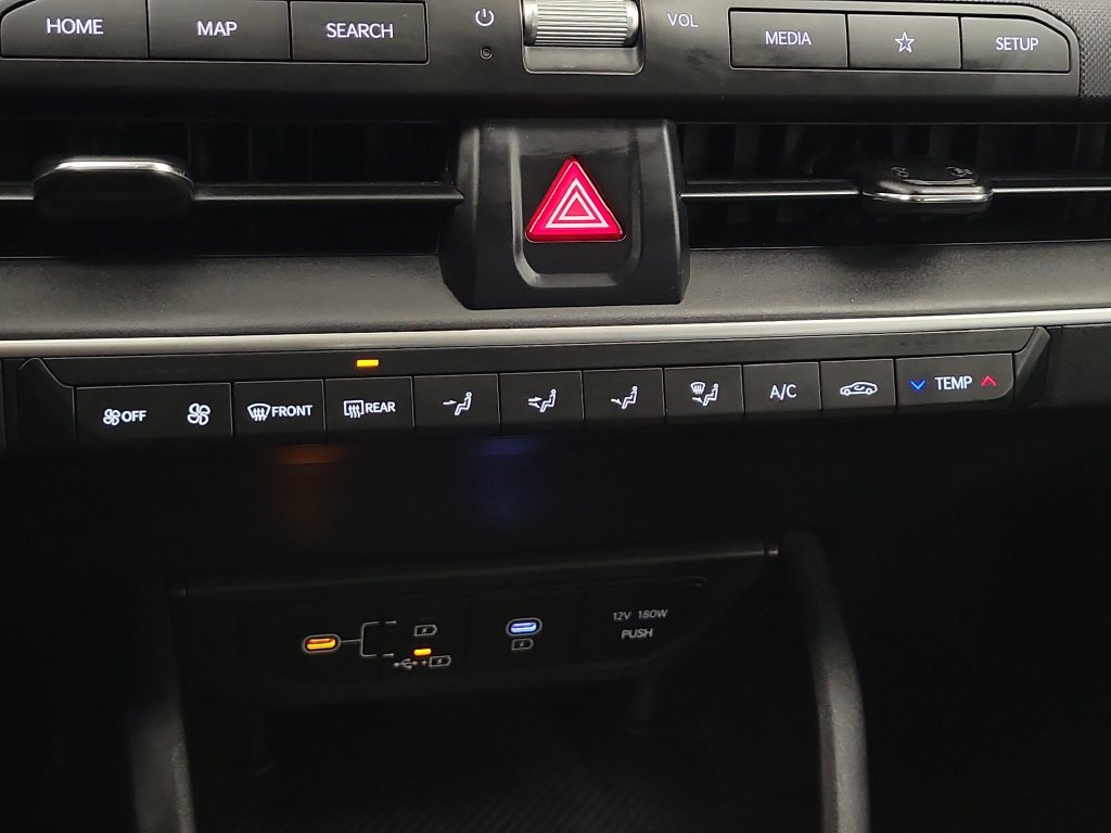 2025 Kia K4 LXS - Photo 22