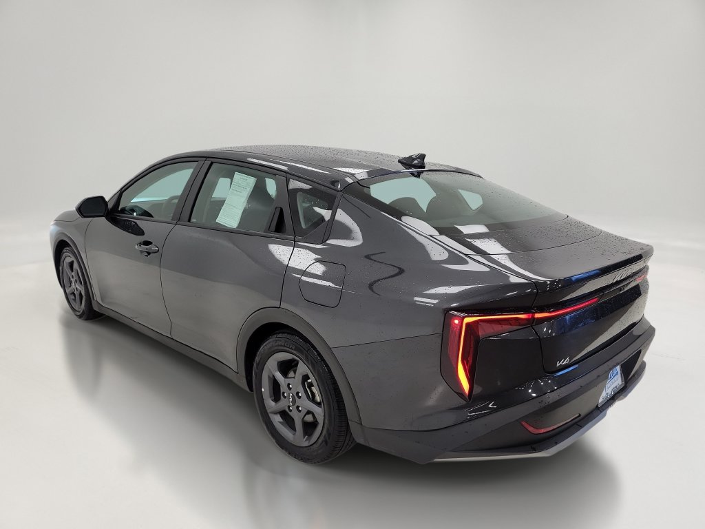 2025 Kia K4 LXS - Photo 6