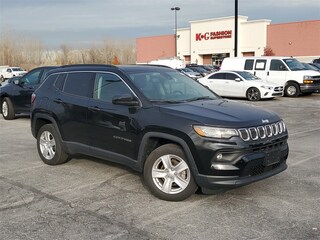 2022 Jeep Compass Latitude SUV