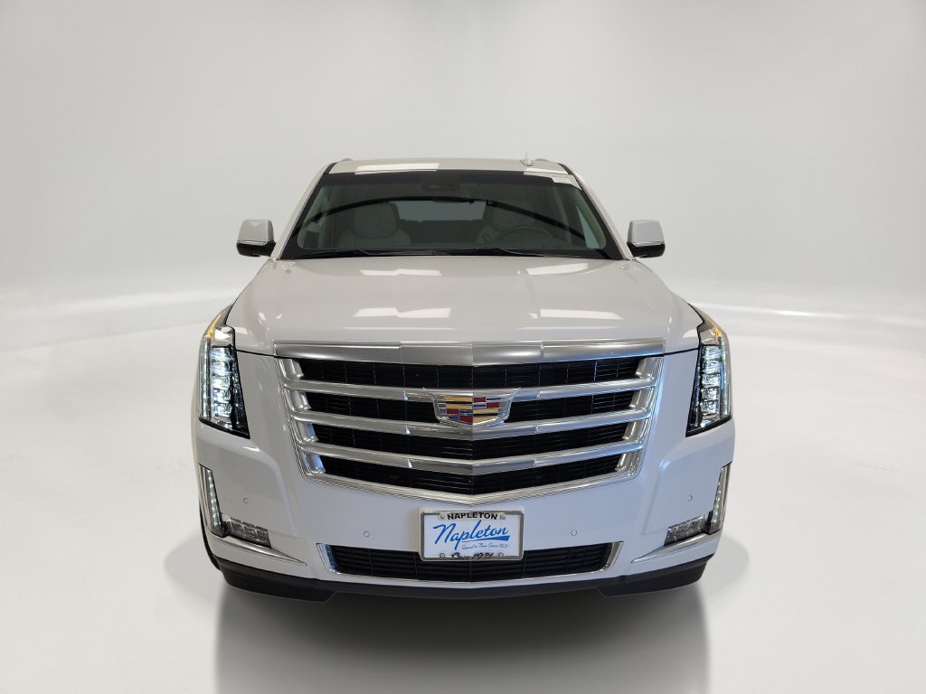 Used 2018 Cadillac Escalade Luxury SUV