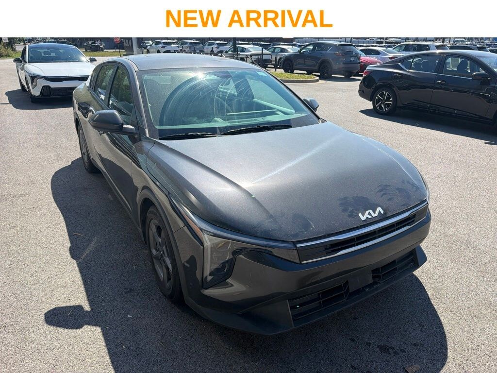 Used 2025 Kia K4 LXS Sedan