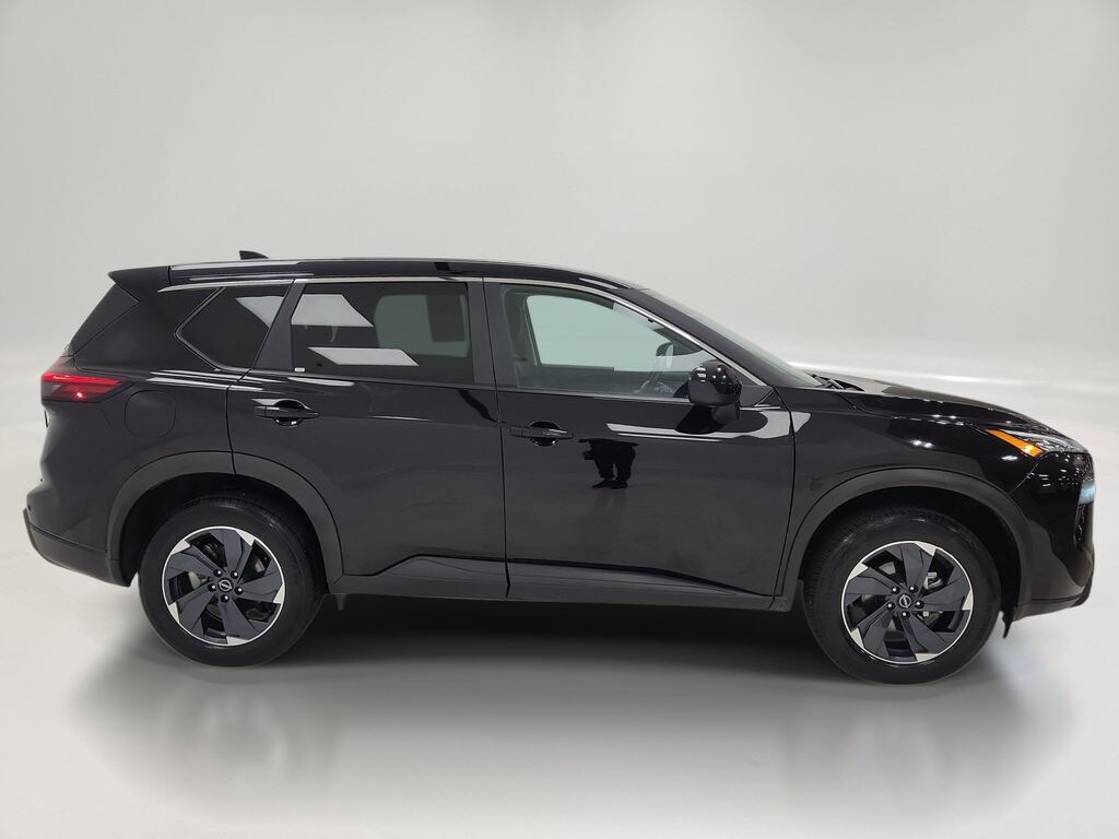 Used 2025 Nissan Rogue SV SUV