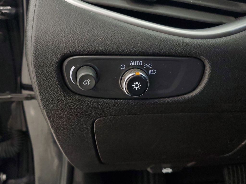 2023 Chevrolet Malibu 1LT - Photo 15