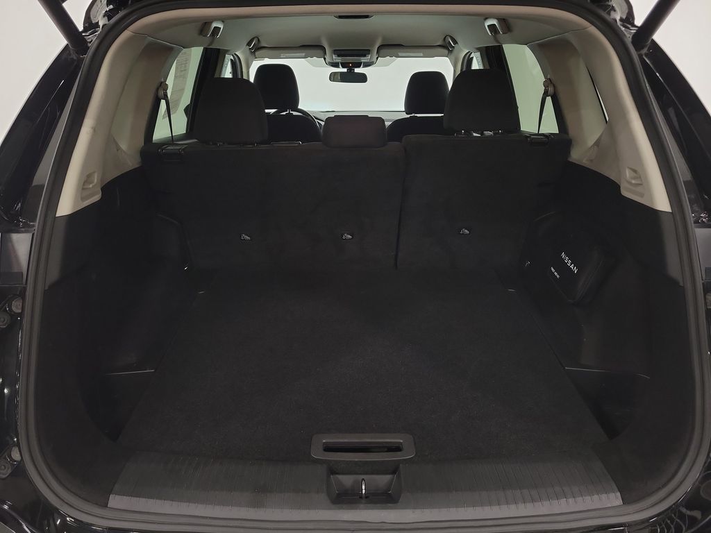 2025 Nissan Rogue SV - Photo 23