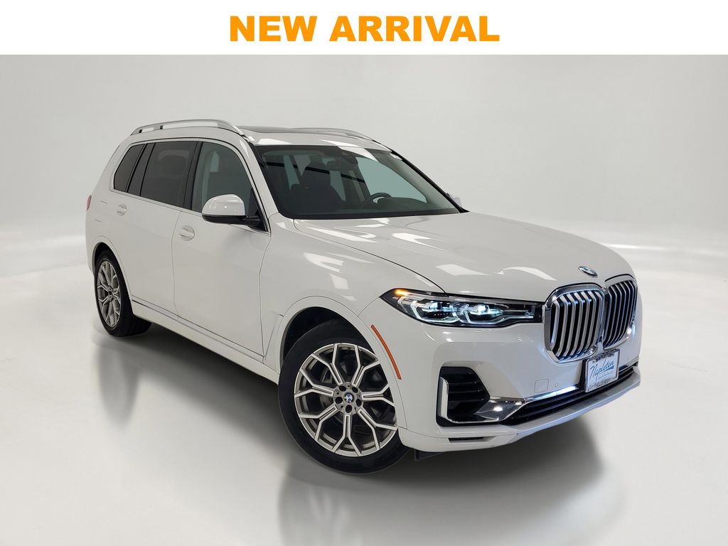 2020 BMW X7 xDrive40i's photo