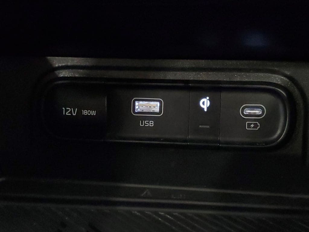 2024 Kia Sportage SX - Photo 23