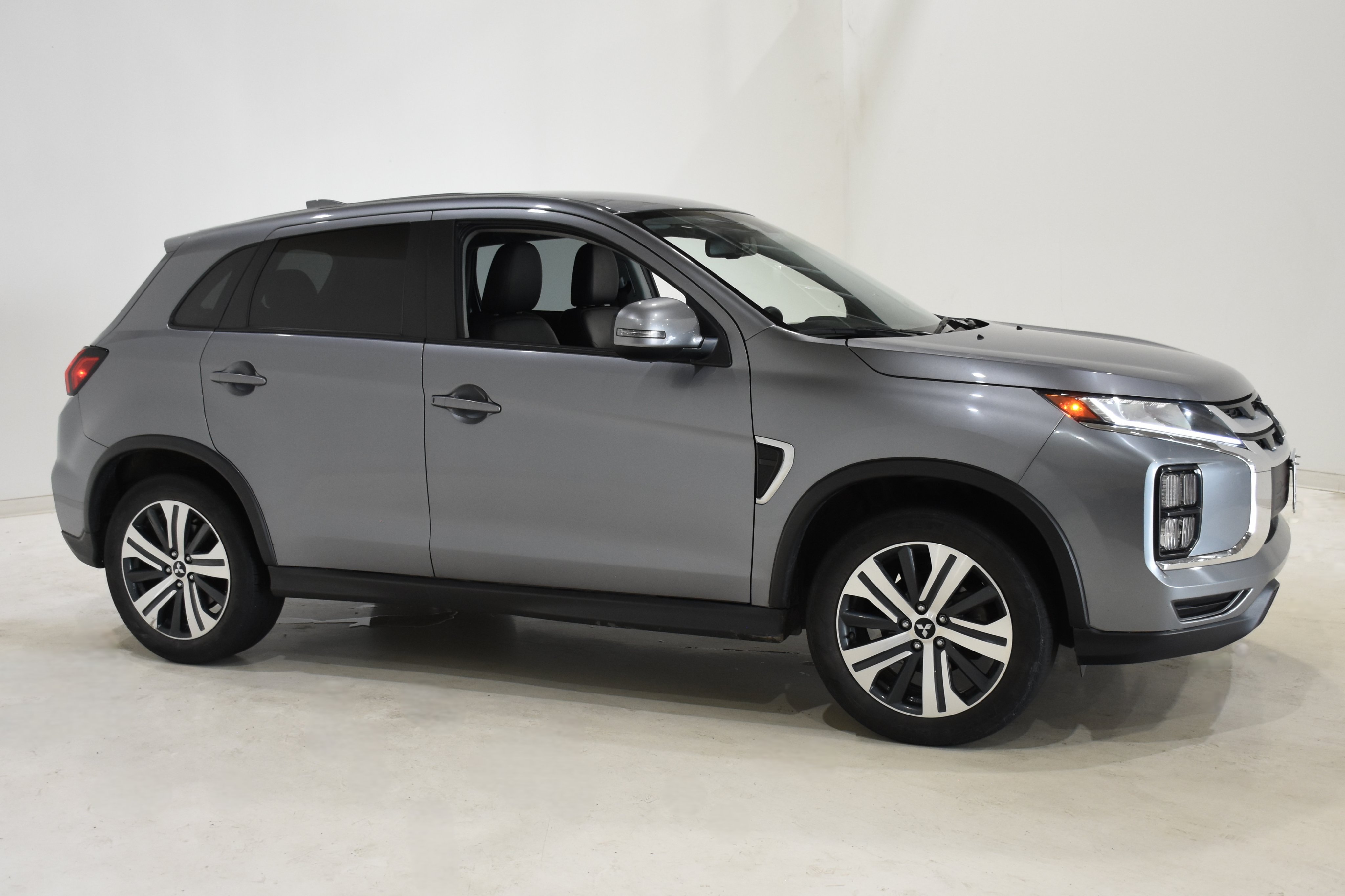 Used 2024 Mitsubishi Outlander Sport 2.0 SE SUV
