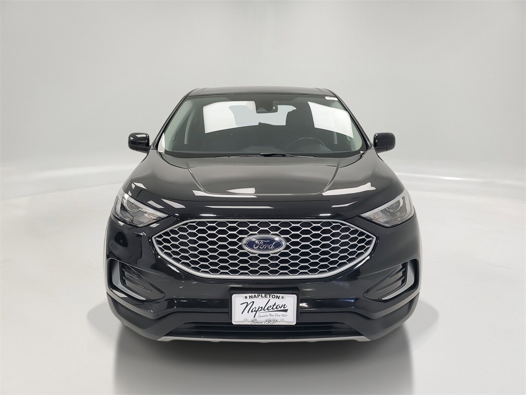 Used 2023 Ford Edge  SUV