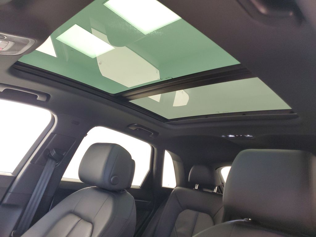 2025 Audi Q3 S Line Premium - Photo 23