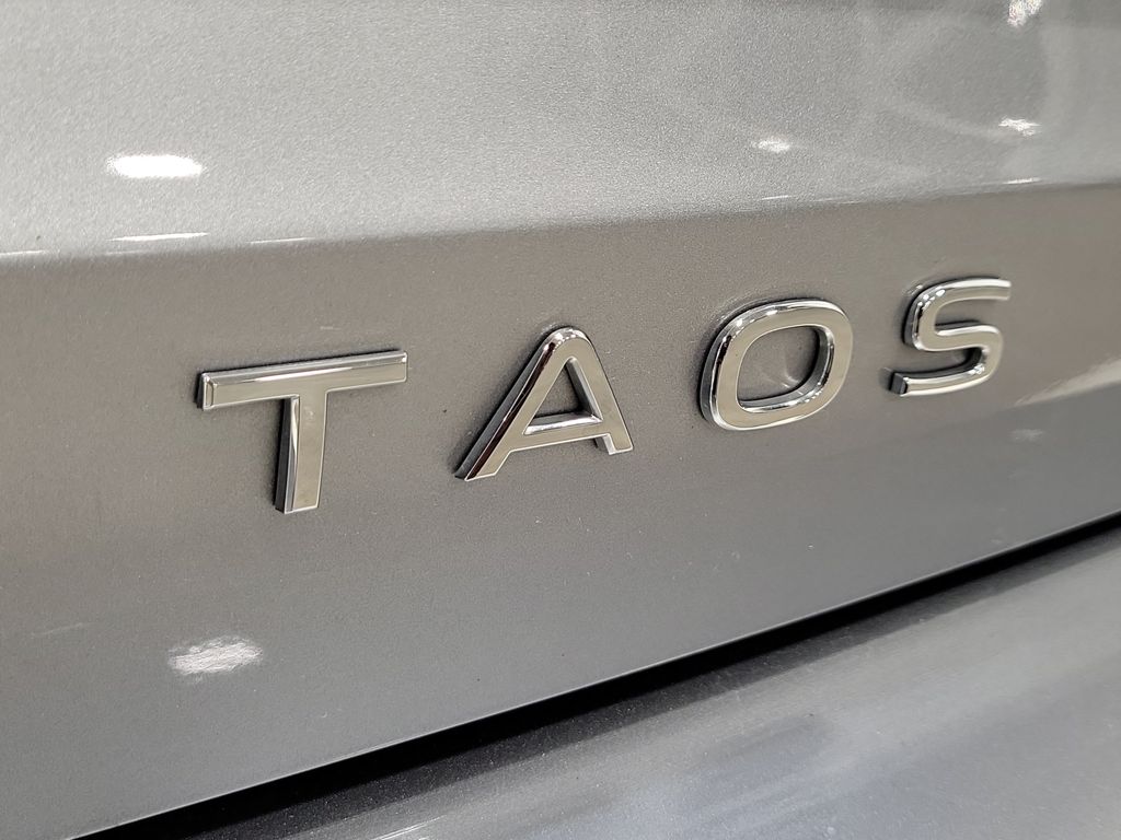 2024 Volkswagen Taos SE - Photo 7