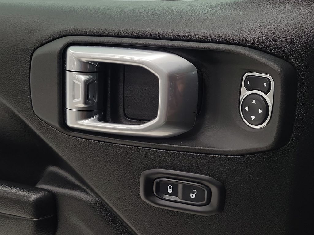 2024 Jeep Wrangler 4xe Rubicon 4XE - Photo 13