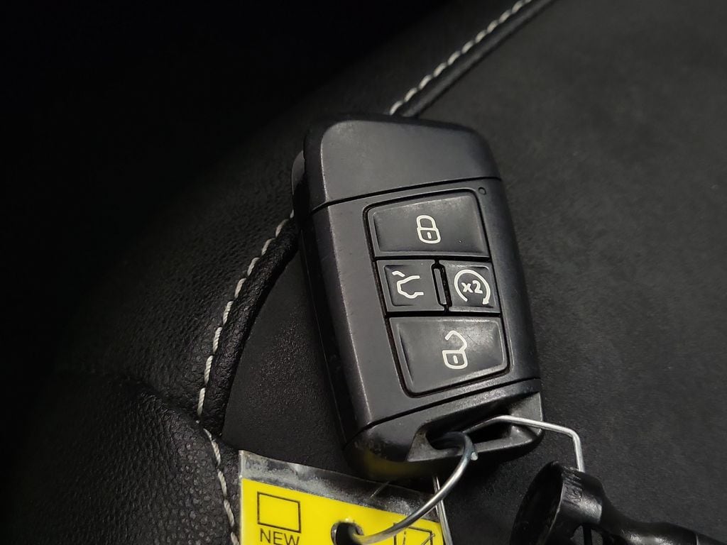 2024 Volkswagen Taos SE - Photo 26