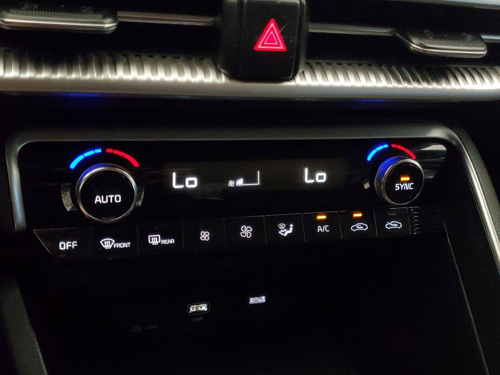 2021 Kia K5 LXS - Photo 22