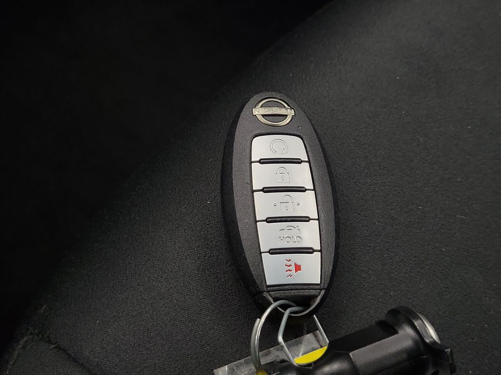 2025 Nissan Altima SV - Photo 24