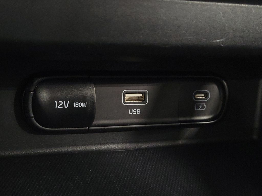 2025 Kia Seltos S - Photo 22