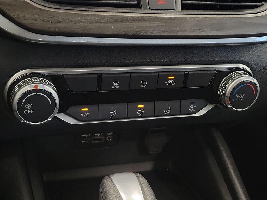 2025 Nissan Altima SV - Photo 19