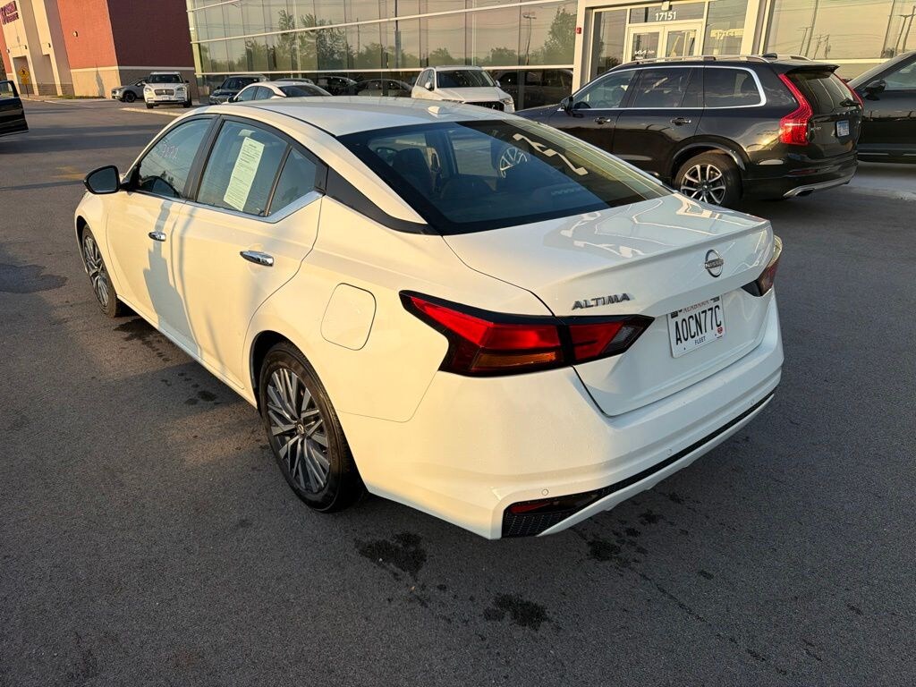 Used 2025 Nissan Altima 2.5 SV Sedan