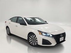 2025 Nissan Altima SV Sedan