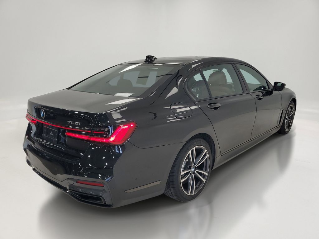 2021 BMW 7 Series 750i - Photo 7