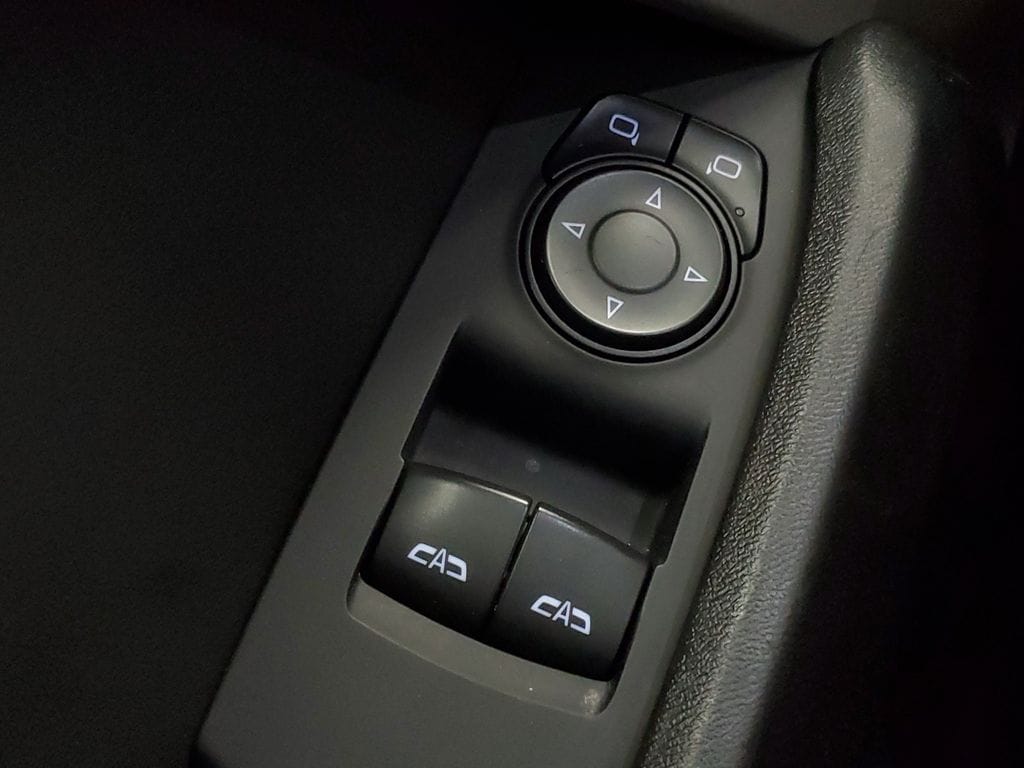 2023 Chevrolet Camaro 1LT - Photo 15