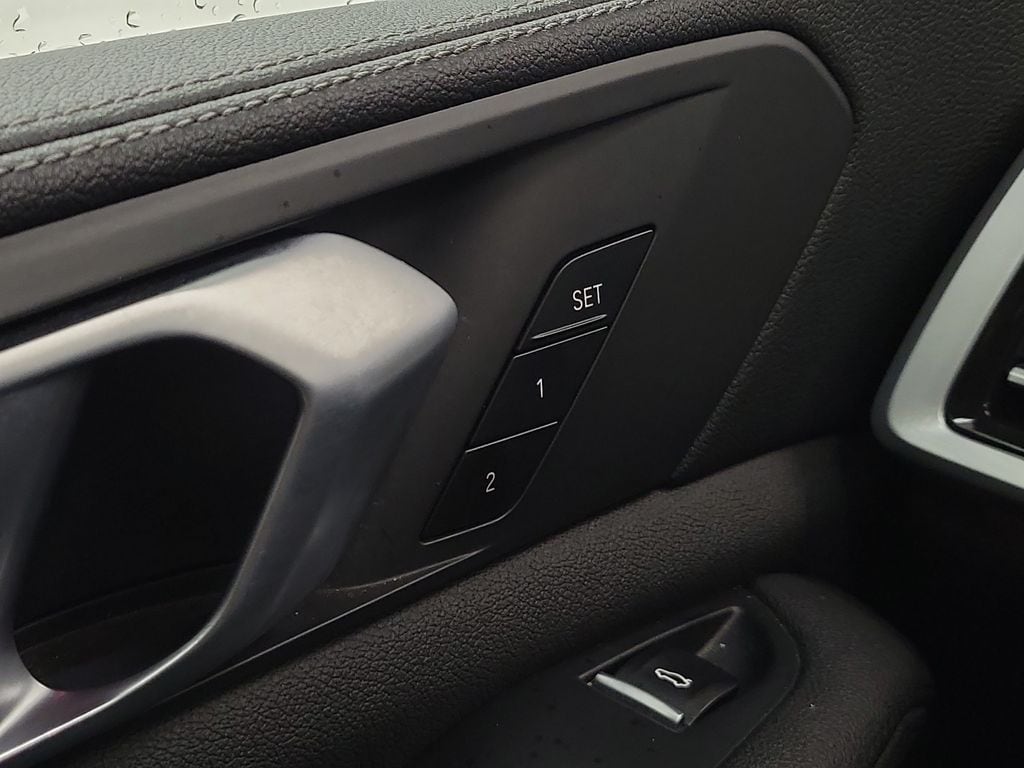 2021 BMW X5 40i - Photo 17