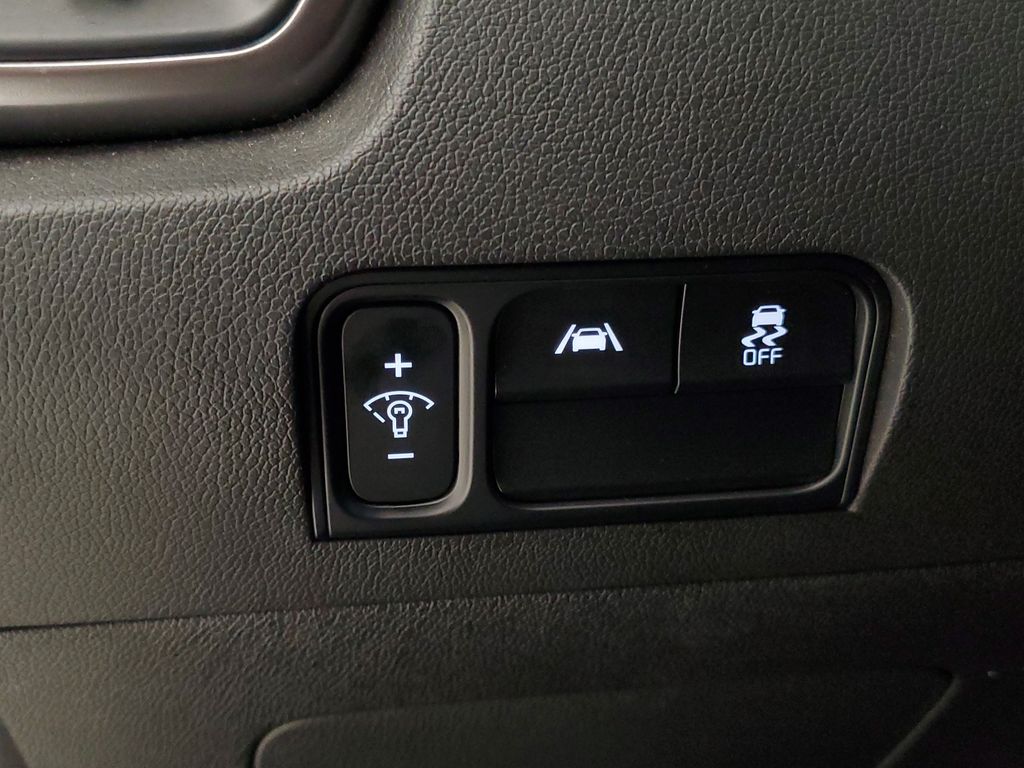 2022 Kia Sorento X-Line S - Photo 9