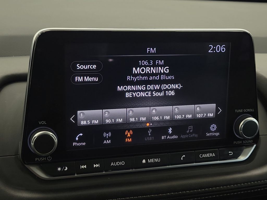 2025 Nissan Rogue SV - Photo 18