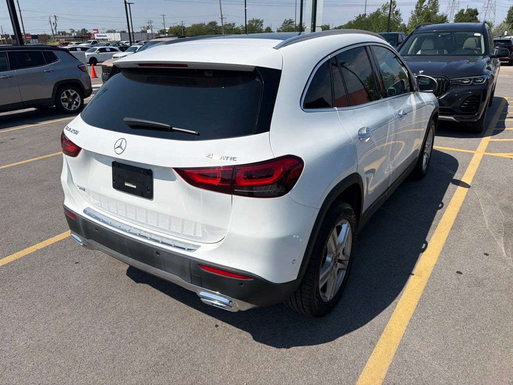 2023 Mercedes-Benz GLA Base - Photo 6