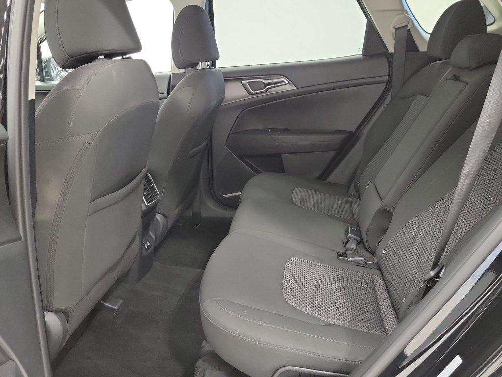 2026 Kia Sportage LX - Photo 23