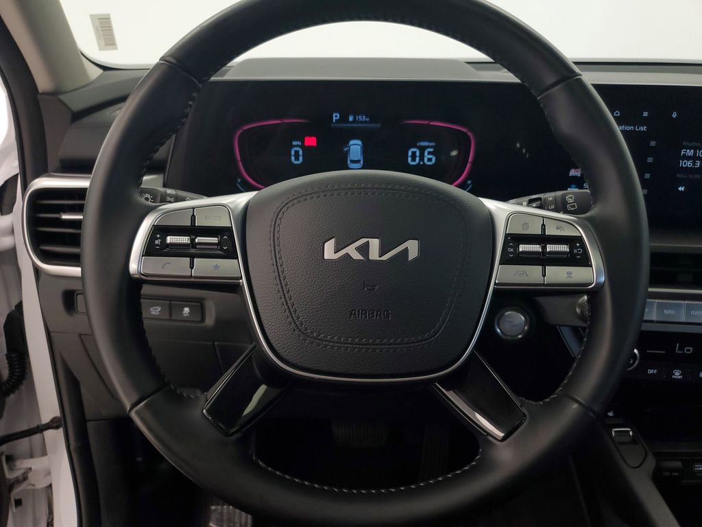 2025 Kia Telluride S - Photo 13