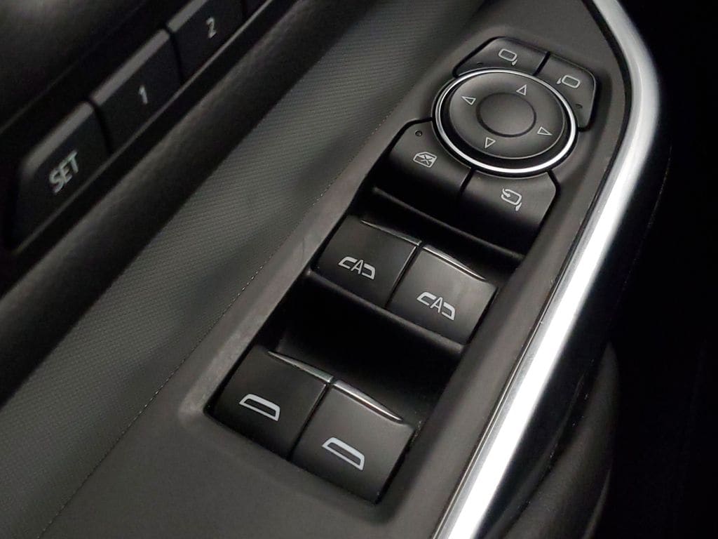 2023 Cadillac XT4 Premium Luxury - Photo 17