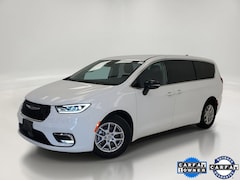 2024 Chrysler Pacifica Touring L Van Passenger Van