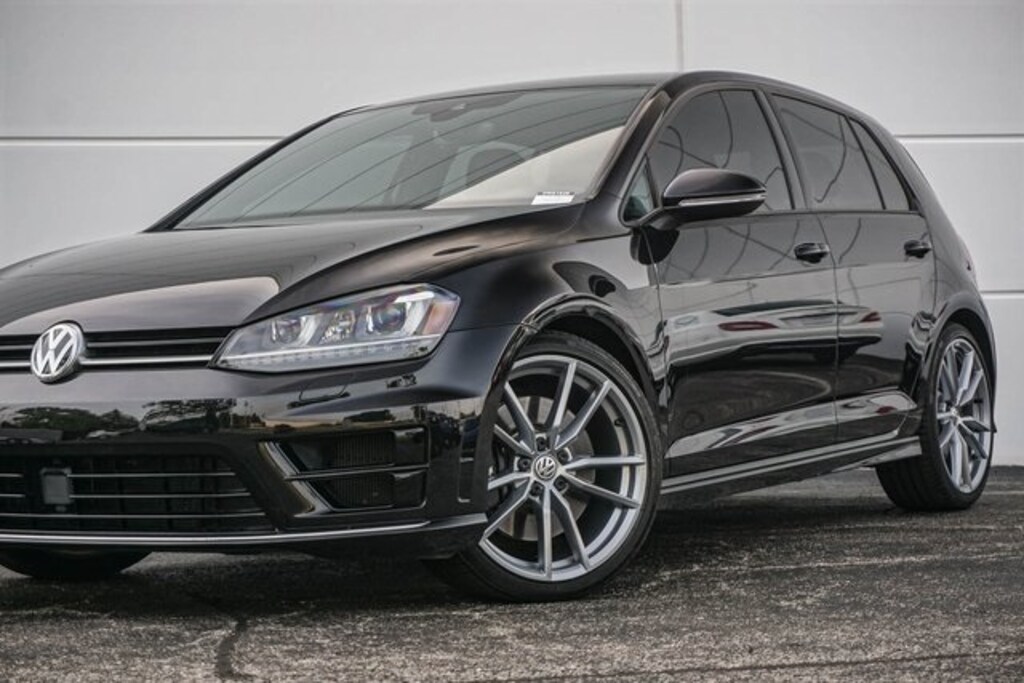 Used 2017 Volkswagen Golf R 4-Door w/DCC & Navigation 4MOTION Hatchback