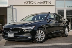 2017 Volvo S90