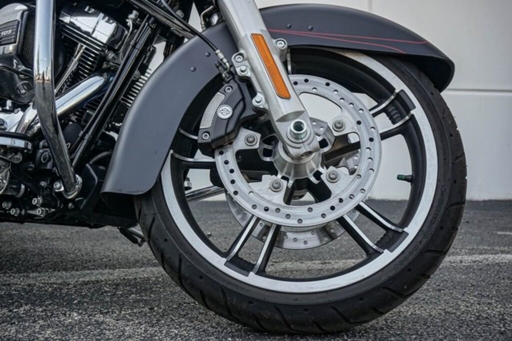 Used 2015 Harley-Davidson Street Glide Special Motorcycle Motorcycle