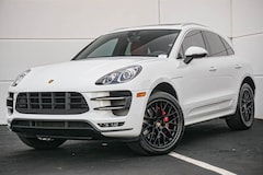 2015 Porsche Macan