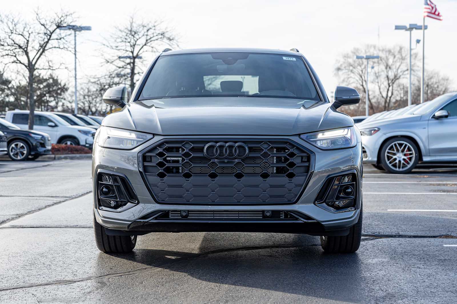 2025 Audi Q5 55 S line Premium Plus photo 2