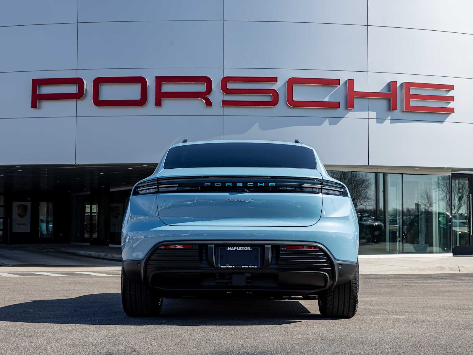 2026 Porsche Macan Base - Photo 10