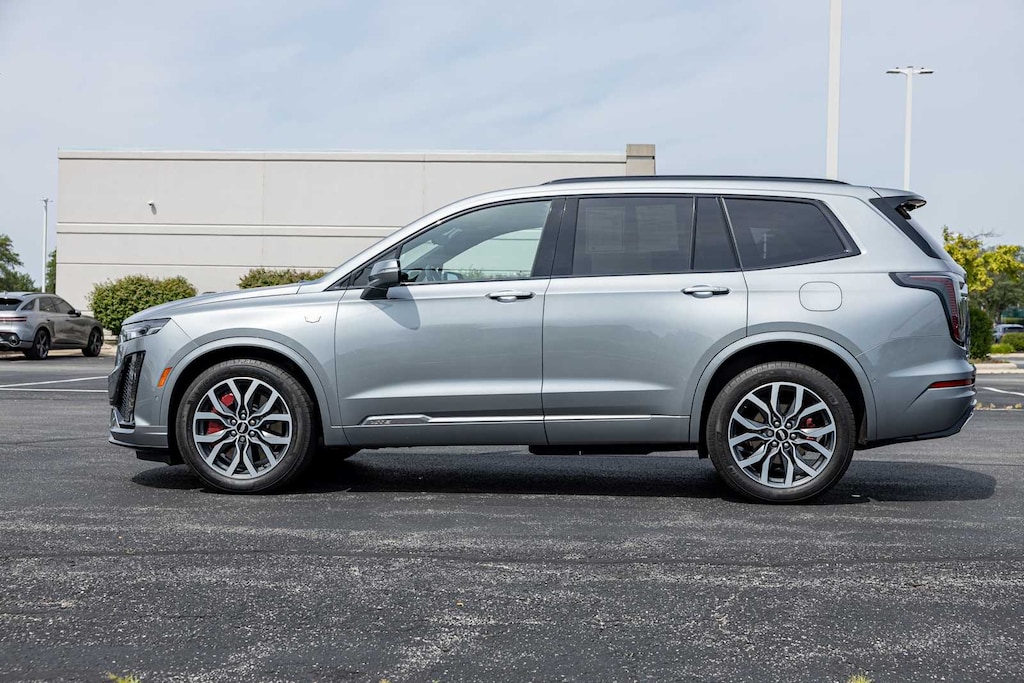 Used 2024 Cadillac XT6 AWD Sport