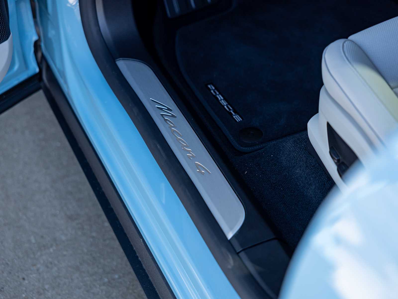 2026 Porsche Macan Base - Photo 15