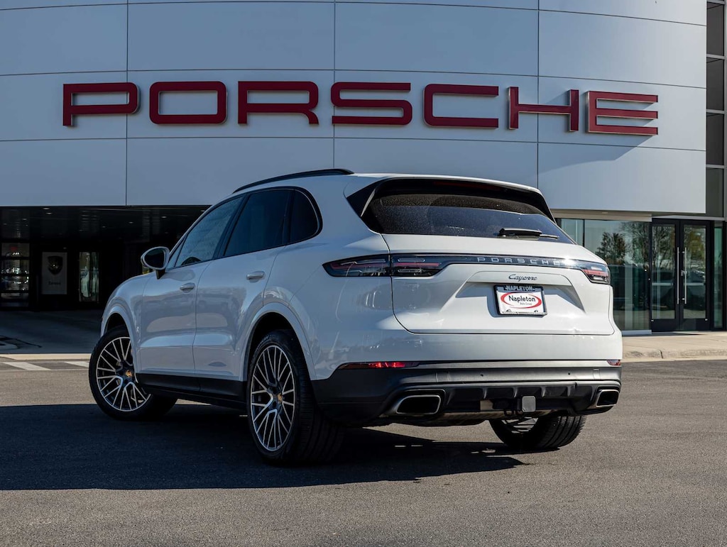 Used 2022 Porsche Cayenne Platinum Edition AWD