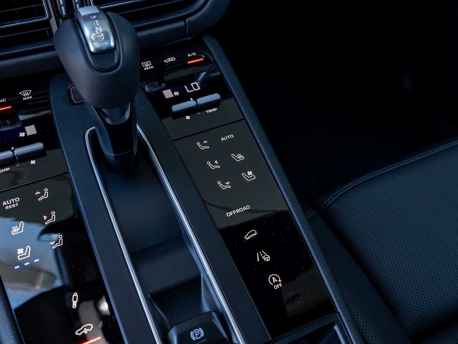 2026 Porsche Macan GTS - Photo 26