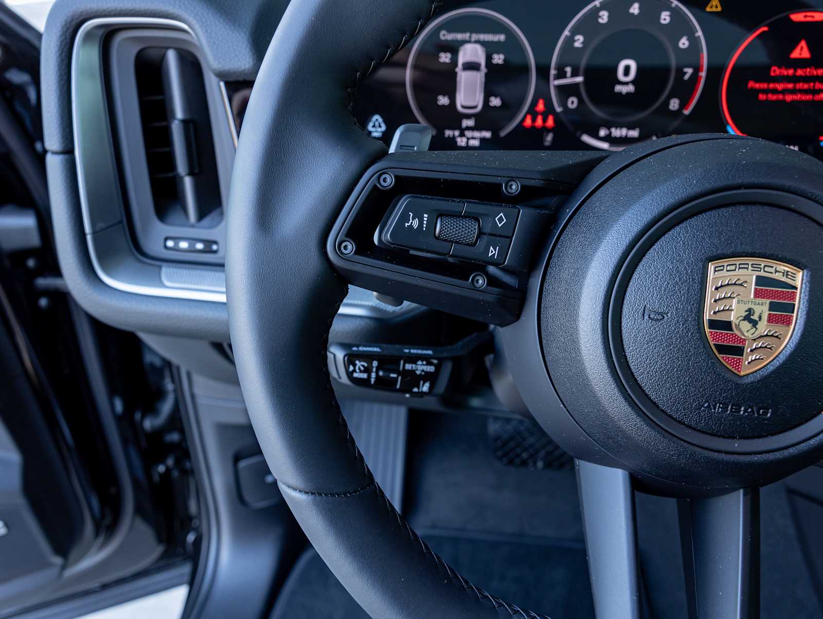 2026 Porsche Cayenne Base - Photo 17