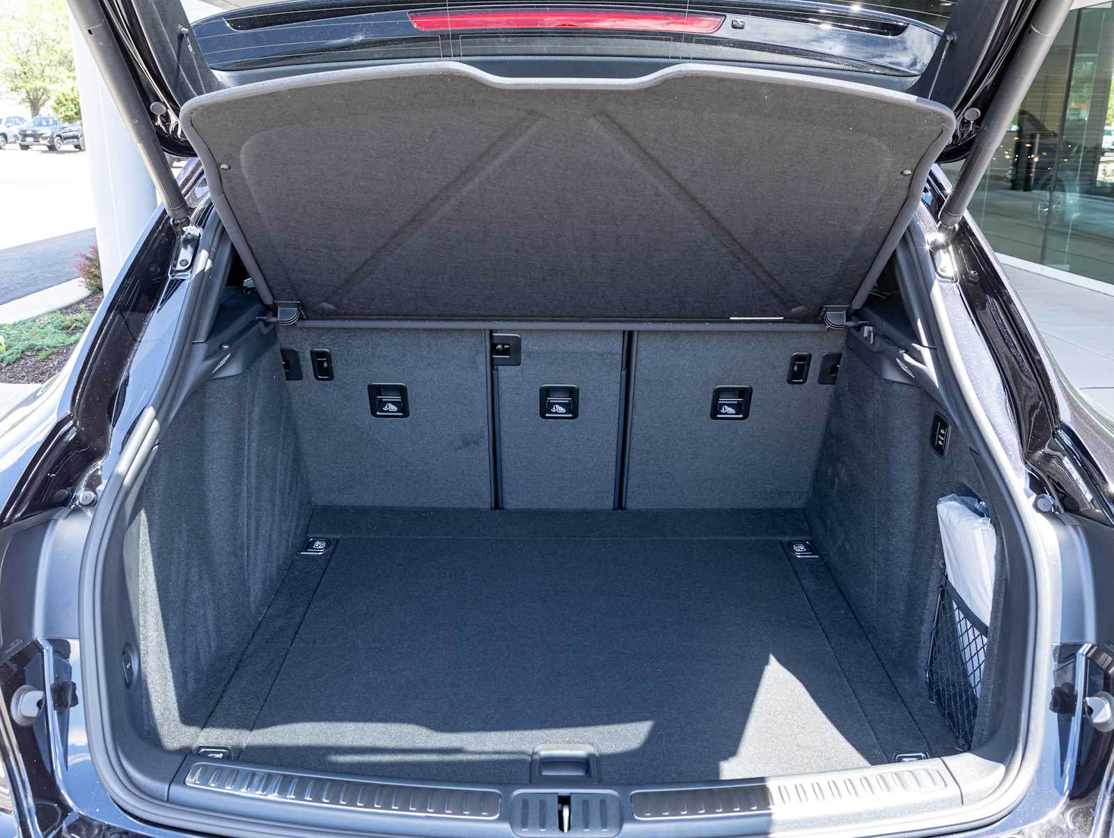 2026 Porsche Macan GTS - Photo 36