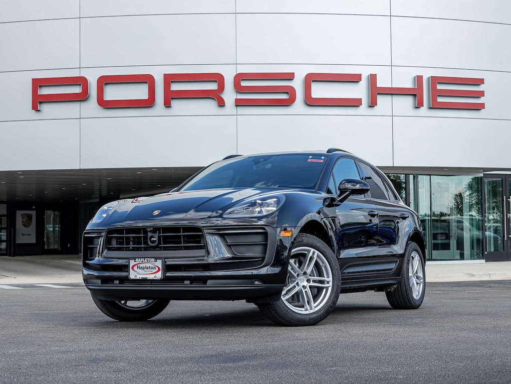 Used 2025 Porsche Macan AWD