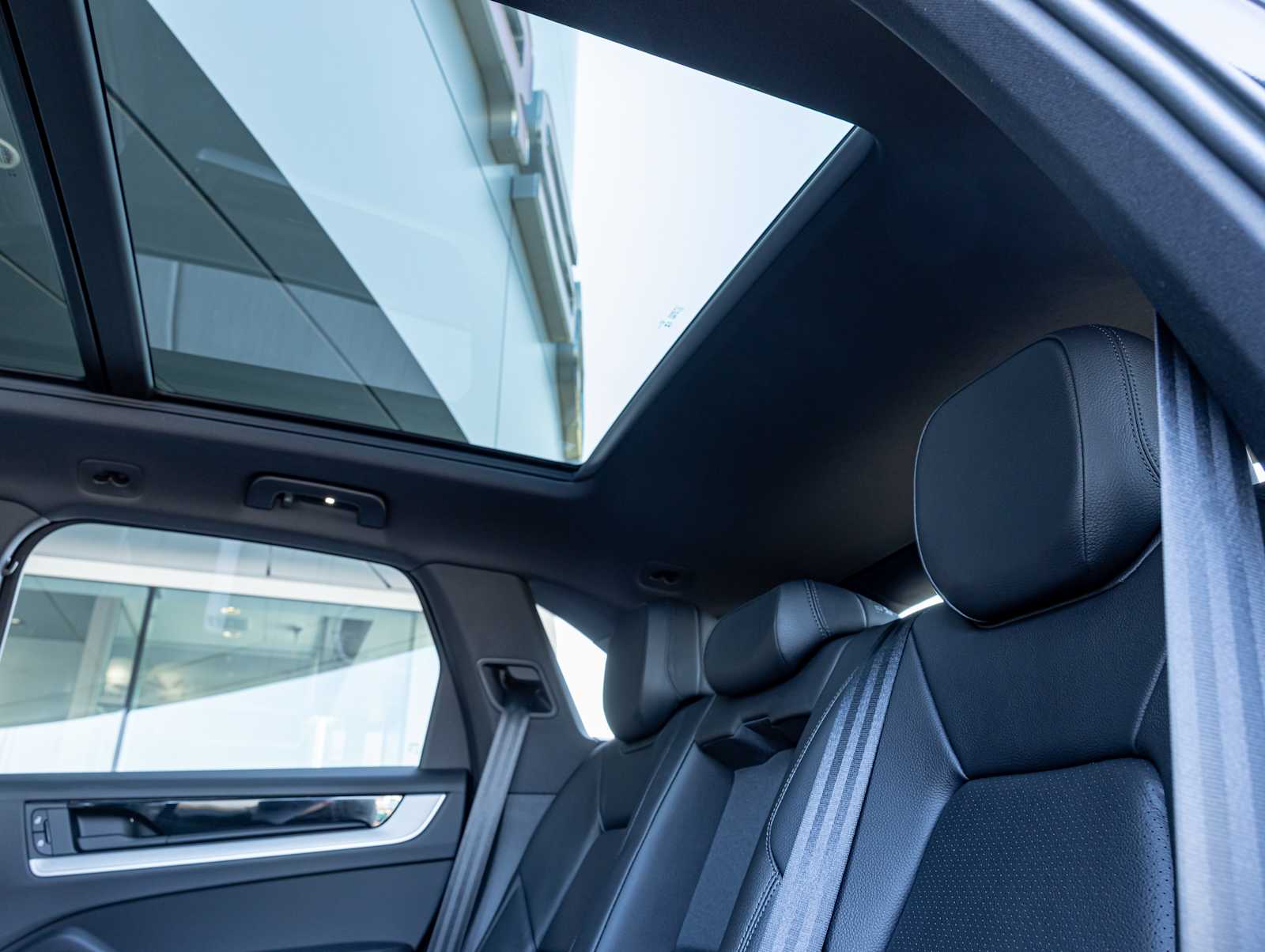 2026 Porsche Cayenne Base - Photo 32