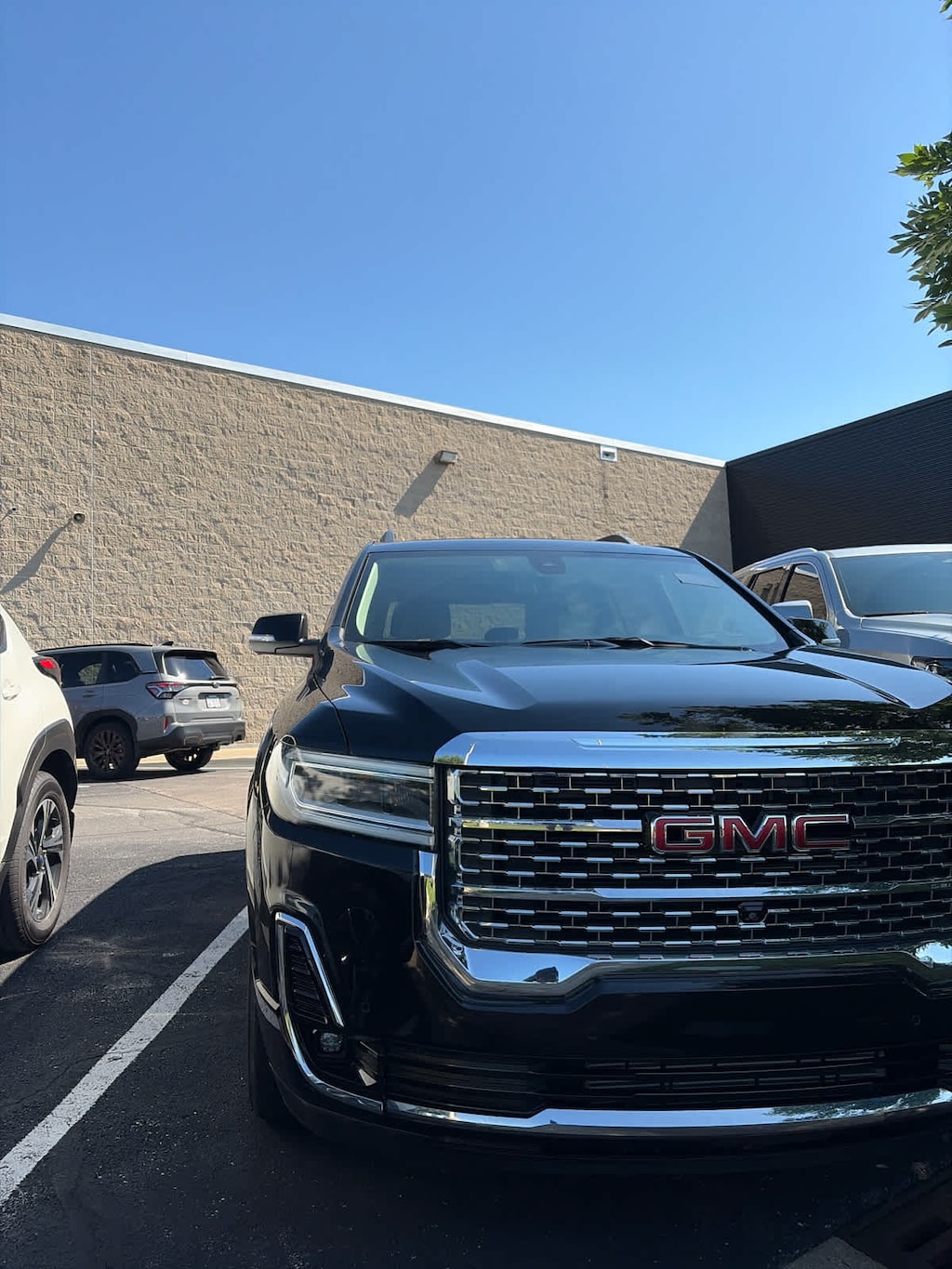 Used 2023 GMC Acadia Denali AWD