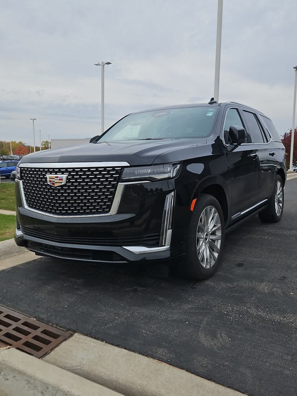 Used 2023 Cadillac Escalade 4WD Premium Luxury