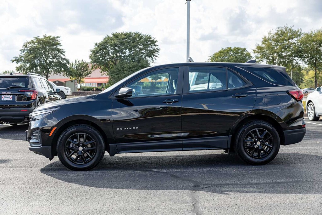 Used 2024 Chevrolet Equinox LS FWD